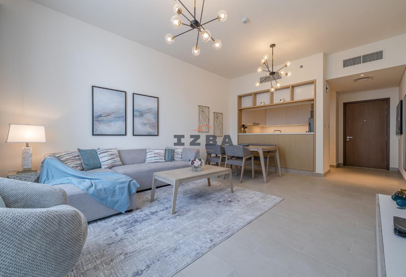Stunning Fully Furnished 2-Bedroom Apartment | Water View | Creek Rise Tower 2